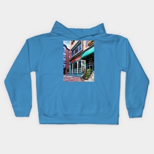 Boston MA - North End Restaurant Kids Hoodie